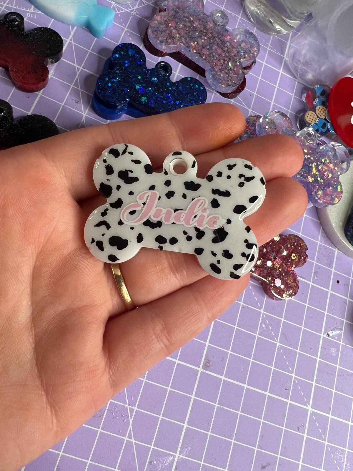 Custom your own vinyl dog tag (non glitter) *add contact details and dogs names in the notes at checkout*